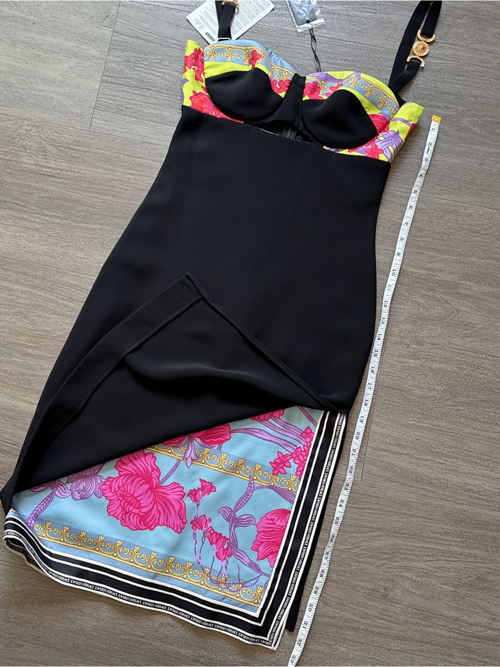 Versace Printed Twill Silk Crepe de Chine Acid Print - Picture 5 of 12